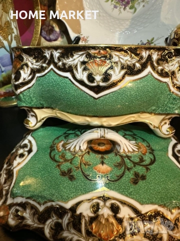 Circa 1908 “ Императорската кутия” невероятно красив и грандиозен съд , в зелено и злато, снимка 7 - Антикварни и старинни предмети - 52703092