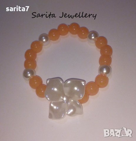 Сладурска гривна в жълто с красиви бели перли и голямо перлено цвете, снимка 3 - Гривни - 17248080