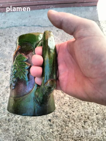 Релефна троянска керамична кана, снимка 6 - Антикварни и старинни предмети - 47384366