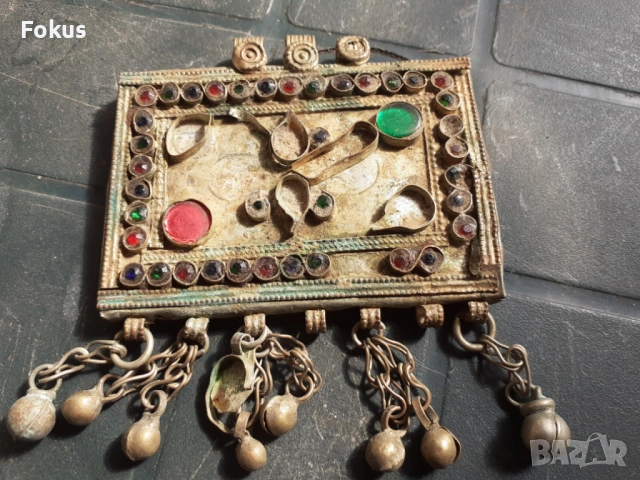 Стар накит - муска със звънчета - носия, снимка 4 - Антикварни и старинни предмети - 53281276