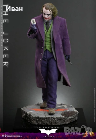 Hot Toys Master peace The Joker/ Хот Ройс Шедьовър на Клоунът , снимка 3 - Други игри - 44831174