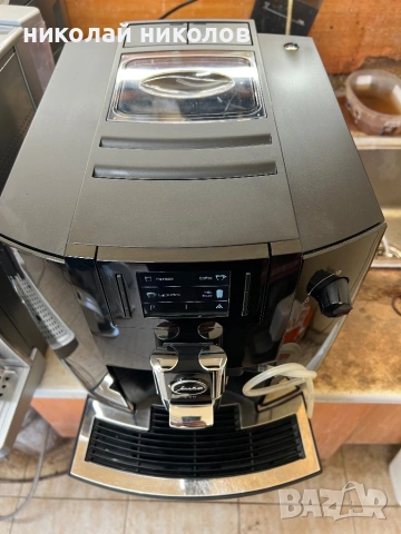 Кафеавтомат Jura E60, снимка 3 - Кафемашини - 54014108