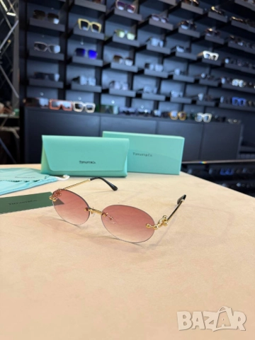 очила с черен обикновен калъф и ув защита, снимка 3 - Слънчеви и диоптрични очила - 52137945