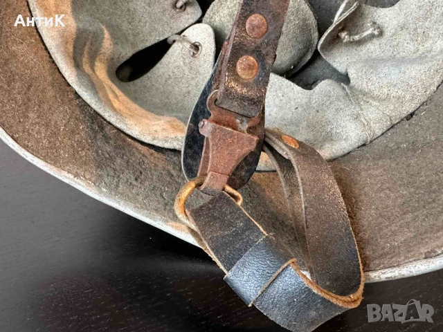 Соц Пожарникарска Каска Югославия, снимка 8 - Антикварни и старинни предмети - 52020228