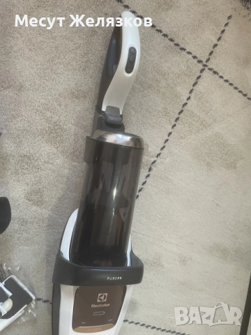Electrolux PureF9 Alergy прахосмукачка (вертикална), снимка 5 - Прахосмукачки - 55729007