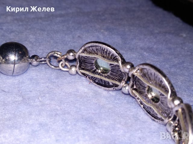 ПОСРЕБРЕНА ЛАКИРАНА АР ДЕКО СТИЛ КРИСТАЛНА ОРНАМЕНТИРАНА ГРИВНА с МАГНИТНА ЗАКОПЧАЛКА 38028, снимка 12 - Гривни - 40837056