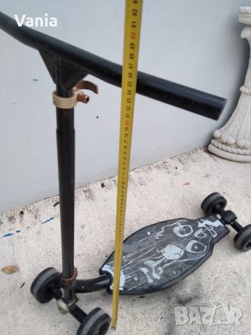 Тротинетка Oxelo , снимка 4 - Скутери и тротинетки - 37774632