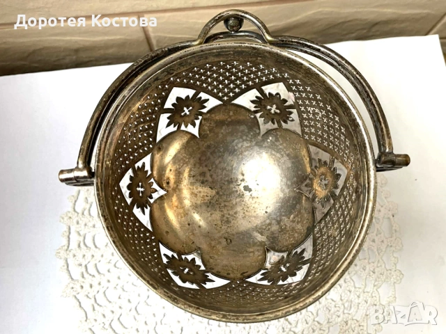 Красива посребрена бонбониера от Англия, снимка 4 - Антикварни и старинни предмети - 53332257