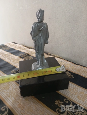 Статуетка, снимка 4 - Антикварни и старинни предмети - 53175148
