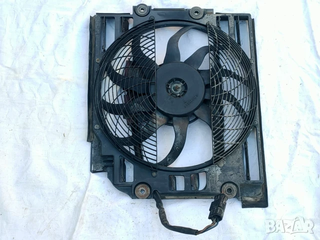 Вентилатор - перка с дифузьор за BMW E39 5та серия Е38 7ма серия, снимка 2 - Части - 50786502
