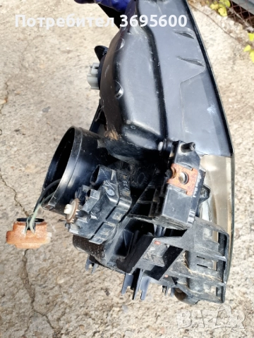 Десен фар Mitsubishi Pajero 4 Мицубиши Паджеро 4, снимка 4 - Части - 52736046