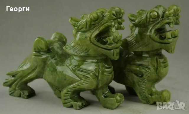 Естествен зелен нефрит, ръчно изработена двойка дракони