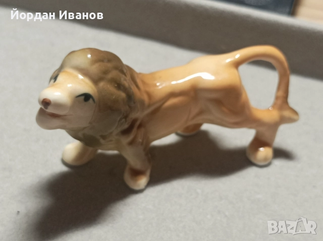 Старинна порцеланова фигурка , снимка 5 - Антикварни и старинни предмети - 52270460