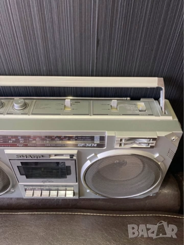 SHARP GF-7474Z VINTAGE RETRO BOOMBOX радио  касетофон, снимка 5 - Радиокасетофони, транзистори - 52651528