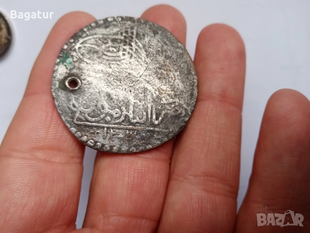 Стара османска монета сребро юзлук,от на баба чеиза, снимка 2 - Нумизматика и бонистика - 54204791