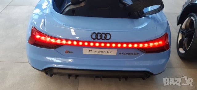 АКУМУЛАТОРНА КОЛА AUDI RS E-TRON нови с гаранция, снимка 5 - Детски велосипеди, триколки и коли - 39178042
