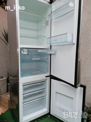 Bosch. Хладилник с фризер NoFrost, снимка 3 - Хладилници - 35651335