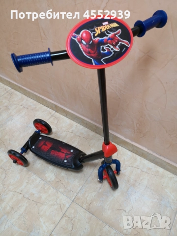 Тротинетка, снимка 2 - Детски велосипеди, триколки и коли - 51545718