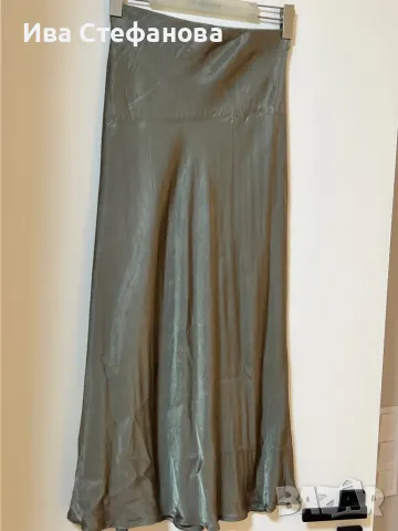 Нова дълга маслено зелена  елегантна пола тип русалка сатен сатенена, снимка 2 - Поли - 49874888