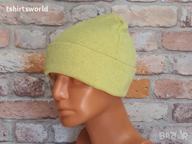 Нова зимна дамска/детска шапка в жълт цвят, снимка 5 - Шапки - 47663908