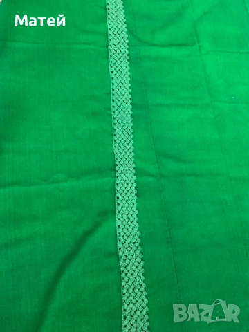 Домашно тъкан вълнен плат с подходяща дантела , снимка 2 - Антикварни и старинни предмети - 52038314