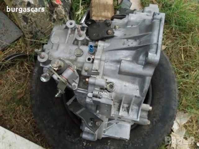 Мазда 6 2,0D-скоростна кутия 5 скорости-Mazda 6, снимка 2 - Части - 30377013