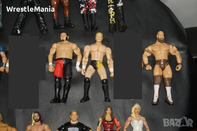 33 Кеч Фигури Lita/Lana/Test/D-Von Dudley/Samoa Joe/The Undertaker/Shane Douglas/The Miz/Seth Rollin, снимка 7 - Колекции - 51856261