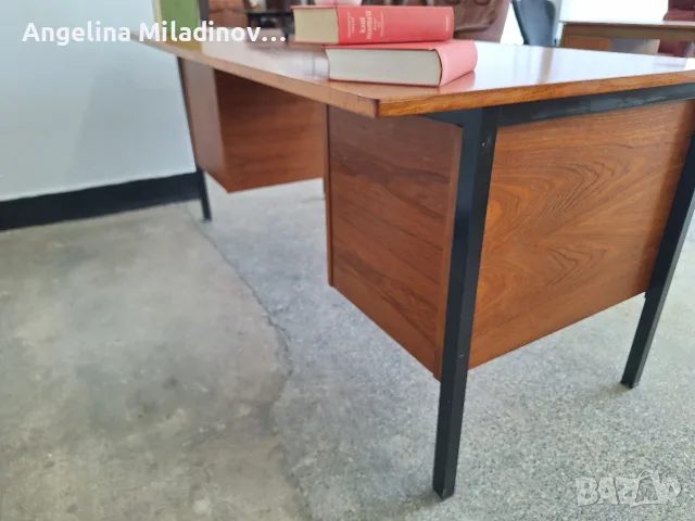 Дизайнерско датско бюро Mid Centory , снимка 7 - Бюра - 56220392