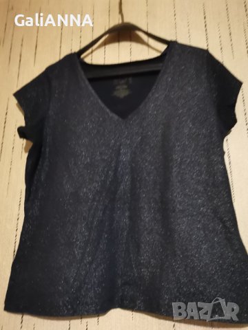 СТРАХОТНА БЛУЗКА В СРЕБРИСТ ЦВЯТ XL, снимка 2 - Тениски - 37004419