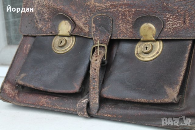 Кожена чанта 1960г, снимка 3 - Антикварни и старинни предмети - 35656083