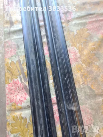 Декоративни лайстни между мокета и рамката на вратата от Vw Golf Mk2 2/3  врати., снимка 3 - Части - 49922319