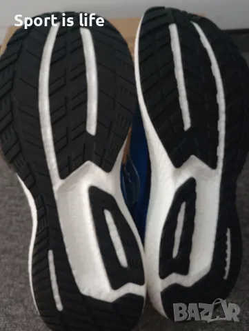 Saucony Обувки за бягане Triumph 19, 44 EU, снимка 4 - Спортни обувки - 49097512