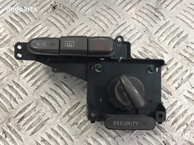 Панел Toyota Yaris,2003г.