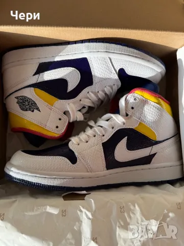 Custom Air Jordan 1 , снимка 6 - Маратонки - 49678822