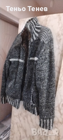 Зимна мъжка жилетка , снимка 3 - Пуловери - 52938081