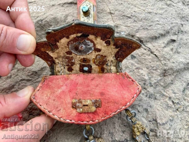 Античен племенен калъф с орнаменти и висулки, снимка 4 - Антикварни и старинни предмети - 51454858