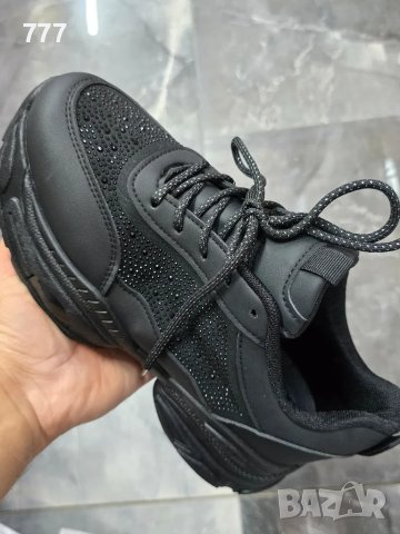 дамски обувки маратонки , снимка 3 - Маратонки - 47611880