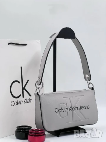 чанти Calvin Klein jeans , снимка 14 - Чанти - 51317114