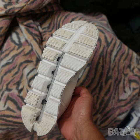 маратонки On Cloud 5 номер 42 ,5 , снимка 7 - Маратонки - 51840638