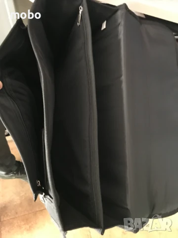 Бизнес чанта, три отделение, два вътрешни джоба  + отделение за химикали, един външен джоб. Чантата , снимка 3 - Чанти - 50445604