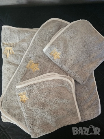 Комплект кърпи , снимка 8 - Хавлиени кърпи - 52812855