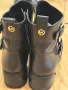 Боти , снимка 1