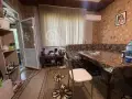 Продава етаж от къща гр.Павликени,идеален център, снимка 2
