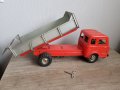 Голяма механична ламаринена играчка самосвал JOUSTRA 1958г, снимка 9