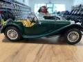 BBURAGO колекционерски модел JAGUAR SS100 ROADSTER 19937г. 1:18, снимка 2