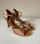 Обувки за латино танци, снимка 1 - Дамски обувки на ток - 44701932