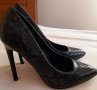 Обувки на ток в тъмнозелен цвят., снимка 1 - Дамски елегантни обувки - 30276853