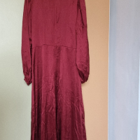 нова рокля H&M , снимка 1 - Рокли - 44765572