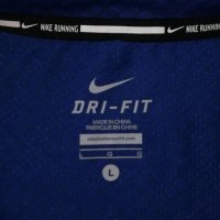 Nike DRI-FIT оригинална тениска L Найк спортна фланелка фитнес бягане, снимка 3 - Спортни дрехи, екипи - 37448448
