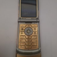 Motorola V3i Dolce&Gabanna Gold, снимка 2 - Motorola - 30366715